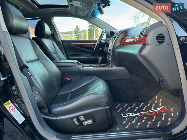 Черный Лексус ЛС, объемом двигателя 4.6 л и пробегом 251 тыс. км за 13500 $, фото 41 на Automoto.ua