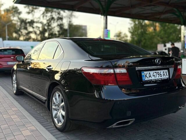 Чорний Лексус ЛС, об'ємом двигуна 4.6 л та пробігом 196 тис. км за 11500 $, фото 4 на Automoto.ua