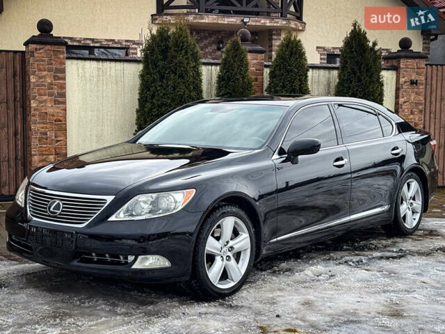 Черный Лексус ЛС, объемом двигателя 4.6 л и пробегом 175 тыс. км за 9900 $, фото 3 на Automoto.ua