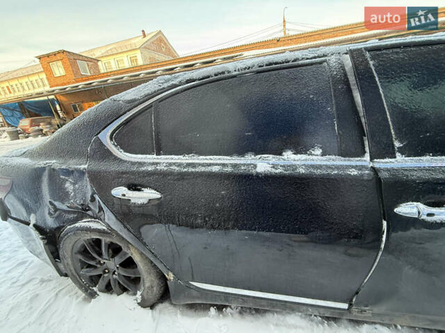 Черный Лексус ЛС, объемом двигателя 4.61 л и пробегом 312 тыс. км за 6300 $, фото 10 на Automoto.ua