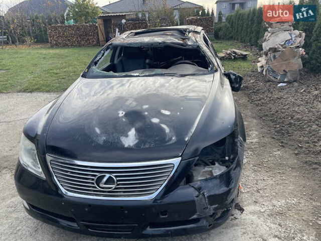 Черный Лексус ЛС, объемом двигателя 4.61 л и пробегом 180 тыс. км за 5300 $, фото 5 на Automoto.ua