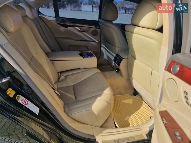 Черный Лексус ЛС, объемом двигателя 4.61 л и пробегом 246 тыс. км за 11500 $, фото 11 на Automoto.ua