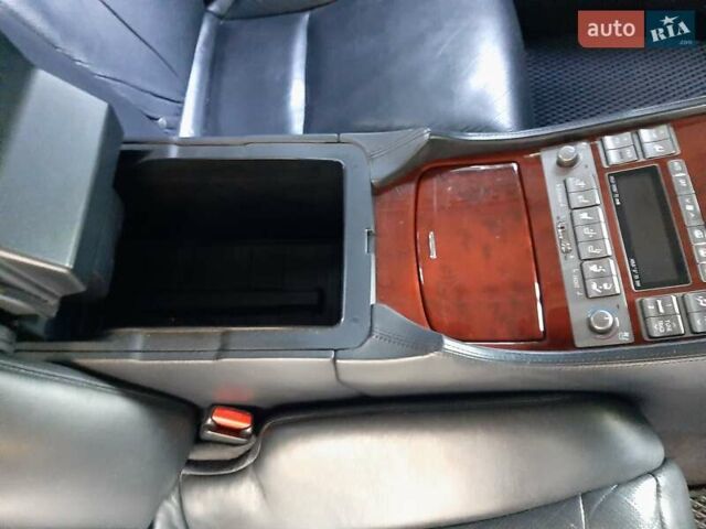 Черный Лексус ЛС, объемом двигателя 4.97 л и пробегом 229 тыс. км за 10800 $, фото 17 на Automoto.ua