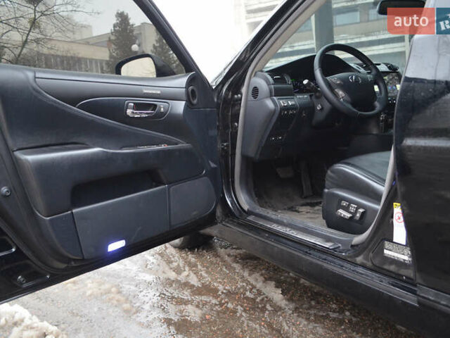 Черный Лексус ЛС, объемом двигателя 4.61 л и пробегом 275 тыс. км за 13900 $, фото 26 на Automoto.ua