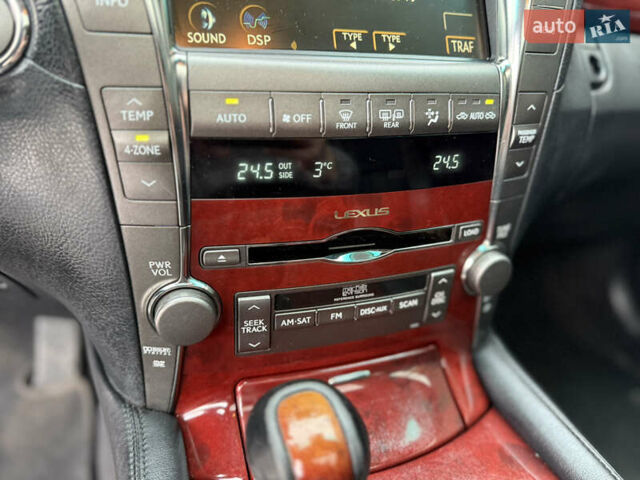 Чорний Лексус ЛС, об'ємом двигуна 4.6 л та пробігом 260 тис. км за 6999 $, фото 35 на Automoto.ua