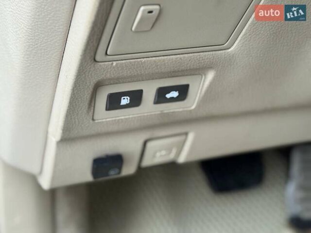 Черный Лексус ЛС, объемом двигателя 4.61 л и пробегом 232 тыс. км за 11900 $, фото 23 на Automoto.ua