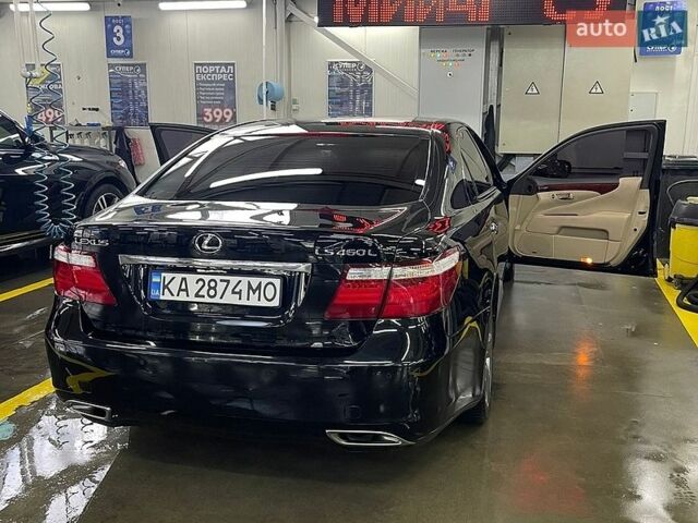 Черный Лексус ЛС, объемом двигателя 4.6 л и пробегом 260 тыс. км за 11990 $, фото 4 на Automoto.ua