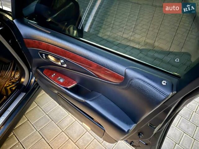 Лексус ЛС 2007 в Одессе на Automoto.ua Черный Лексус ЛС, объемом двигателя 4.61 л и пробегом 291 тыс. км за 6999 $, фото 44 на Automoto.ua