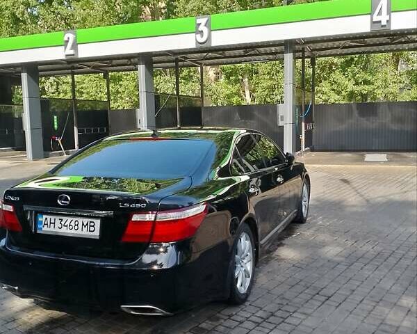 Черный Лексус ЛС, объемом двигателя 4.61 л и пробегом 292 тыс. км за 10500 $, фото 11 на Automoto.ua