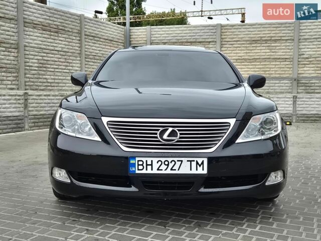 Черный Лексус ЛС, объемом двигателя 4.61 л и пробегом 184 тыс. км за 10700 $, фото 7 на Automoto.ua