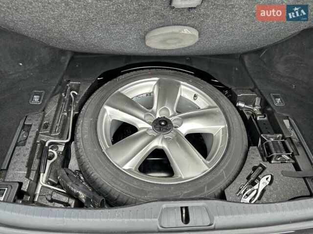 Черный Лексус ЛС, объемом двигателя 4.61 л и пробегом 229 тыс. км за 11500 $, фото 16 на Automoto.ua