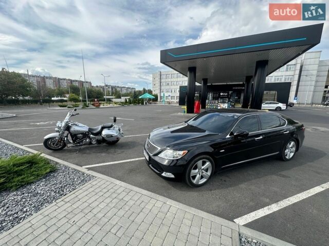 Чорний Лексус ЛС, об'ємом двигуна 4.61 л та пробігом 350 тис. км за 10500 $, фото 11 на Automoto.ua