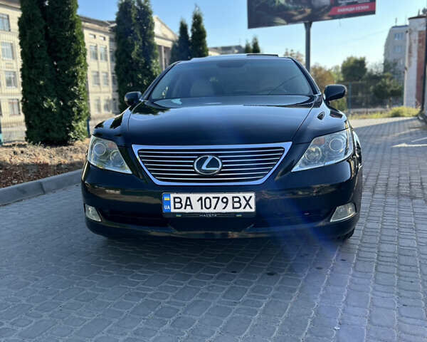 Чорний Лексус ЛС, об'ємом двигуна 4.61 л та пробігом 320 тис. км за 11500 $, фото 2 на Automoto.ua
