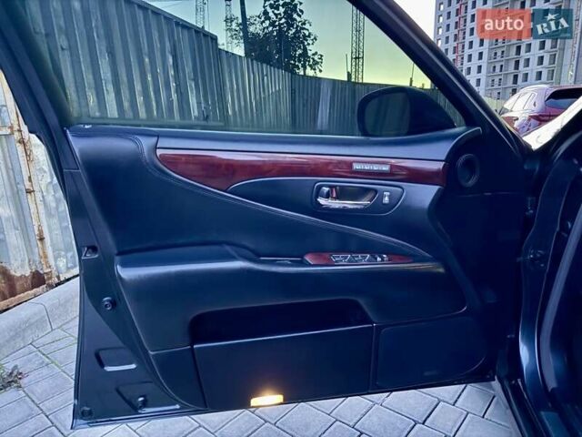 Лексус ЛС 2007 в Одессе на Automoto.ua Черный Лексус ЛС, объемом двигателя 4.61 л и пробегом 291 тыс. км за 6999 $, фото 28 на Automoto.ua