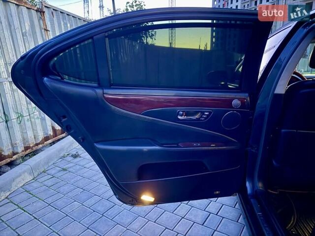 Лексус ЛС 2007 в Одессе на Automoto.ua Черный Лексус ЛС, объемом двигателя 4.61 л и пробегом 291 тыс. км за 6999 $, фото 51 на Automoto.ua