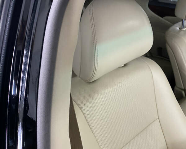 Черный Лексус ЛС, объемом двигателя 4.6 л и пробегом 270 тыс. км за 12500 $, фото 4 на Automoto.ua