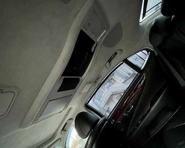 Черный Лексус ЛС, объемом двигателя 4.97 л и пробегом 210 тыс. км за 16500 $, фото 20 на Automoto.ua