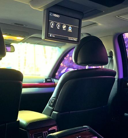 Черный Лексус ЛС, объемом двигателя 4.6 л и пробегом 190 тыс. км за 15000 $, фото 1 на Automoto.ua