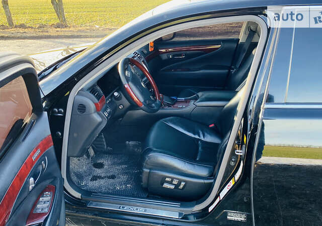 Чорний Лексус ЛС, об'ємом двигуна 4.61 л та пробігом 281 тис. км за 8100 $, фото 3 на Automoto.ua