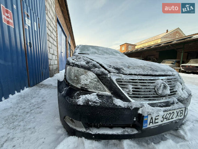 Черный Лексус ЛС, объемом двигателя 4.61 л и пробегом 312 тыс. км за 6300 $, фото 4 на Automoto.ua