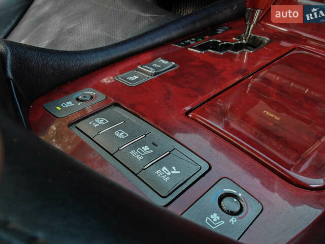 Лексус ЛС 2007 в Днепре (Днепропетровске) на Automoto.ua Черный Лексус ЛС, объемом двигателя 4.61 л и пробегом 350 тыс. км за 9999 $, фото 21 на Automoto.ua