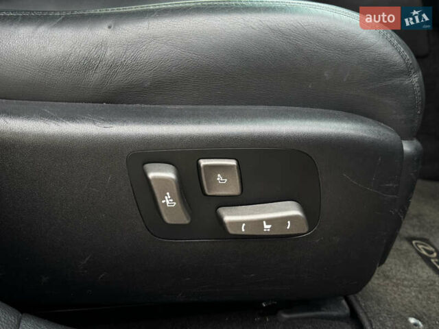 Черный Лексус ЛС, объемом двигателя 4.6 л и пробегом 175 тыс. км за 9900 $, фото 47 на Automoto.ua