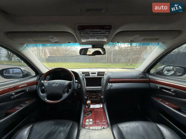 Черный Лексус ЛС, объемом двигателя 4.97 л и пробегом 222 тыс. км за 9900 $, фото 35 на Automoto.ua