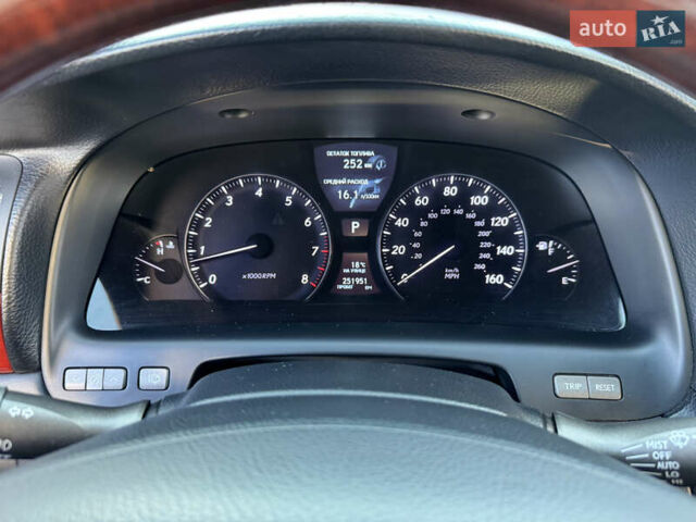 Черный Лексус ЛС, объемом двигателя 4.6 л и пробегом 251 тыс. км за 13500 $, фото 44 на Automoto.ua