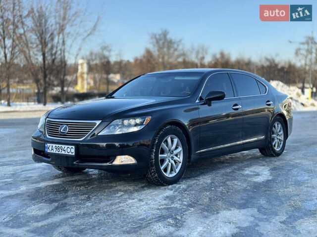 Черный Лексус ЛС, объемом двигателя 4.97 л и пробегом 223 тыс. км за 8700 $, фото 3 на Automoto.ua