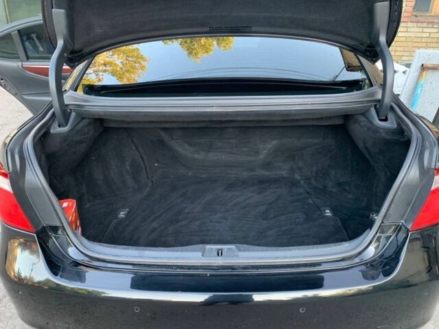 Черный Лексус ЛС, объемом двигателя 4.6 л и пробегом 176 тыс. км за 8500 $, фото 13 на Automoto.ua