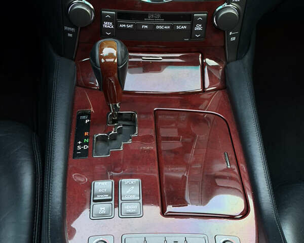 Черный Лексус ЛС, объемом двигателя 4.6 л и пробегом 236 тыс. км за 14999 $, фото 53 на Automoto.ua