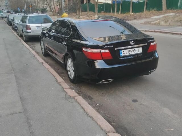 Черный Лексус ЛС, объемом двигателя 4.6 л и пробегом 142 тыс. км за 16000 $, фото 2 на Automoto.ua