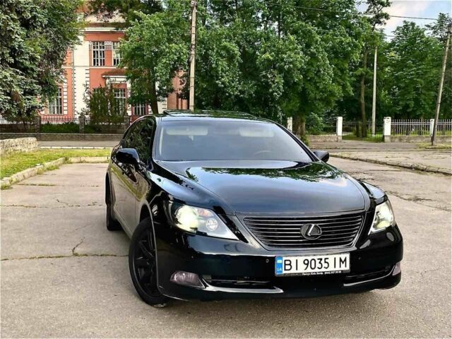 Чорний Лексус ЛС, об'ємом двигуна 4.6 л та пробігом 300 тис. км за 7999 $, фото 6 на Automoto.ua
