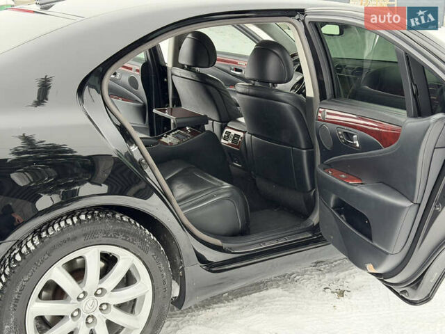 Черный Лексус ЛС, объемом двигателя 4.6 л и пробегом 277 тыс. км за 14999 $, фото 70 на Automoto.ua