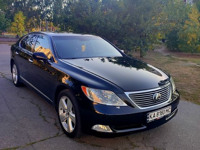 Чорний Лексус ЛС, об'ємом двигуна 4.6 л та пробігом 195 тис. км за 9500 $, фото 1 на Automoto.ua