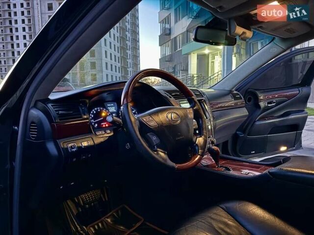Лексус ЛС 2007 в Одессе на Automoto.ua Черный Лексус ЛС, объемом двигателя 4.61 л и пробегом 291 тыс. км за 6999 $, фото 34 на Automoto.ua