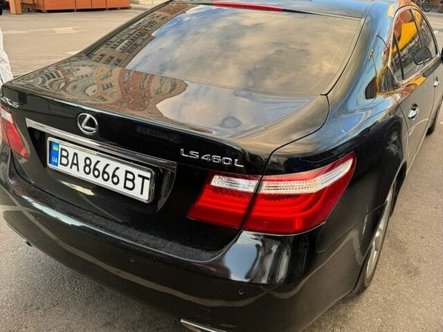 Чорний Лексус ЛС, об'ємом двигуна 4.61 л та пробігом 245 тис. км за 9500 $, фото 5 на Automoto.ua