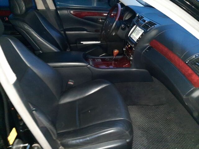 Черный Лексус ЛС, объемом двигателя 5 л и пробегом 229 тыс. км за 10500 $, фото 20 на Automoto.ua