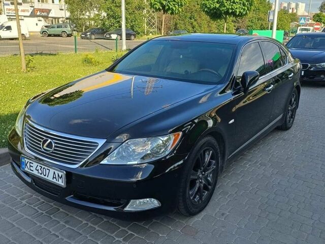 Чорний Лексус ЛС, об'ємом двигуна 4.61 л та пробігом 242 тис. км за 14700 $, фото 2 на Automoto.ua