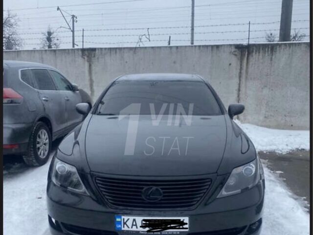 Черный Лексус ЛС, объемом двигателя 4.6 л и пробегом 250 тыс. км за 7800 $, фото 3 на Automoto.ua