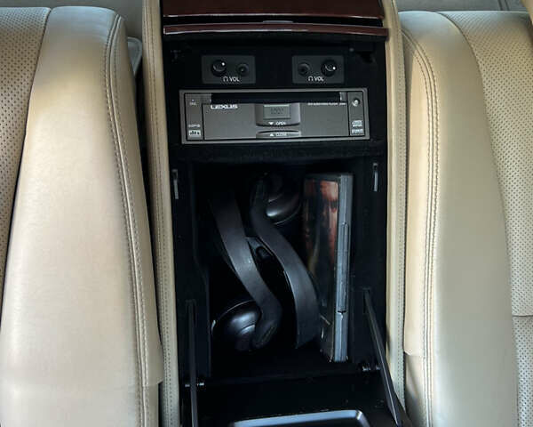 Чорний Лексус ЛС, об'ємом двигуна 4.61 л та пробігом 320 тис. км за 11500 $, фото 56 на Automoto.ua