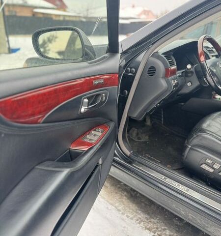 Чорний Лексус ЛС, об'ємом двигуна 4.6 л та пробігом 320 тис. км за 8000 $, фото 11 на Automoto.ua