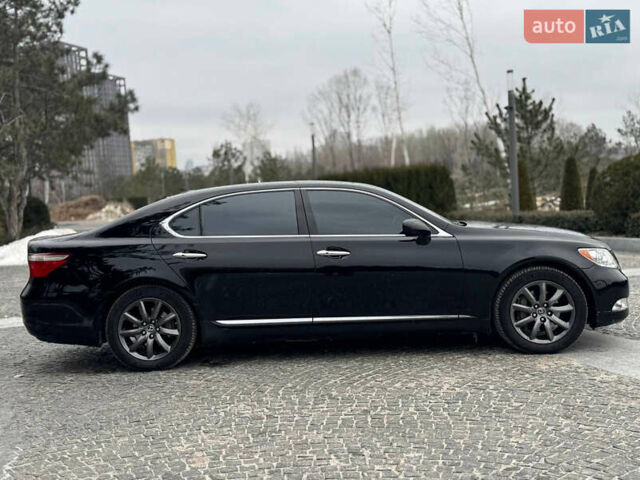 Чорний Лексус ЛС, об'ємом двигуна 4.61 л та пробігом 272 тис. км за 8900 $, фото 6 на Automoto.ua