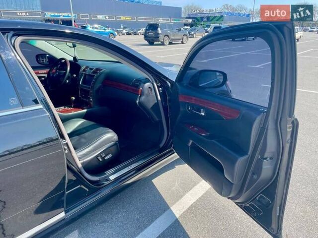 Черный Лексус ЛС, объемом двигателя 4.61 л и пробегом 271 тыс. км за 8000 $, фото 6 на Automoto.ua