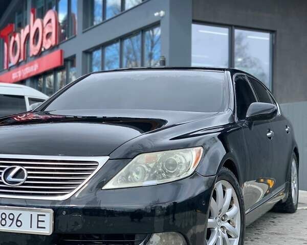 Чорний Лексус ЛС, об'ємом двигуна 4.61 л та пробігом 214 тис. км за 12850 $, фото 15 на Automoto.ua