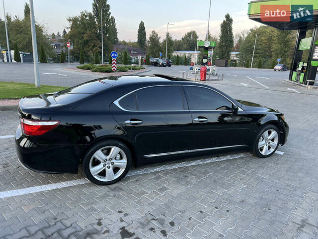 Черный Лексус ЛС, объемом двигателя 4.61 л и пробегом 297 тыс. км за 10000 $, фото 28 на Automoto.ua