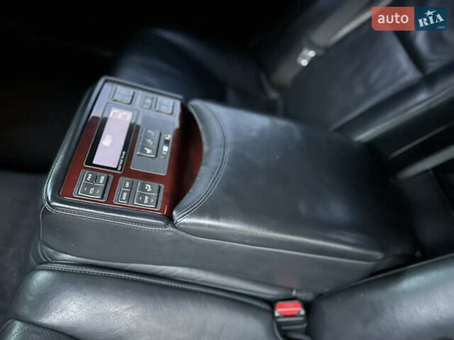 Чорний Лексус ЛС, об'ємом двигуна 4.61 л та пробігом 250 тис. км за 8500 $, фото 31 на Automoto.ua