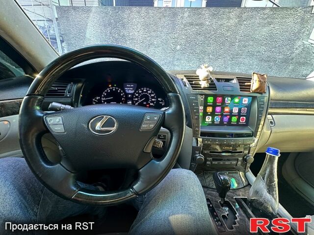 Чорний Лексус ЛС, об'ємом двигуна 4.6 л та пробігом 356 тис. км за 12000 $, фото 1 на Automoto.ua