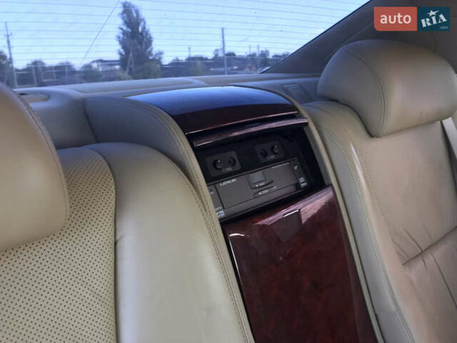 Чорний Лексус ЛС, об'ємом двигуна 4.61 л та пробігом 176 тис. км за 12900 $, фото 10 на Automoto.ua