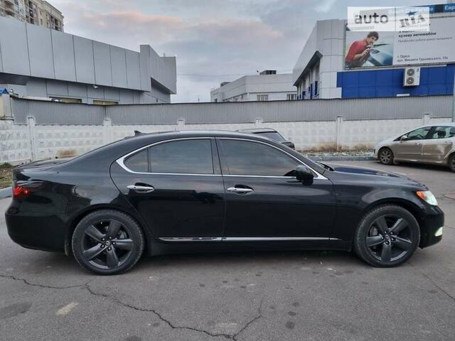 Черный Лексус ЛС, объемом двигателя 4.6 л и пробегом 177 тыс. км за 16500 $, фото 4 на Automoto.ua